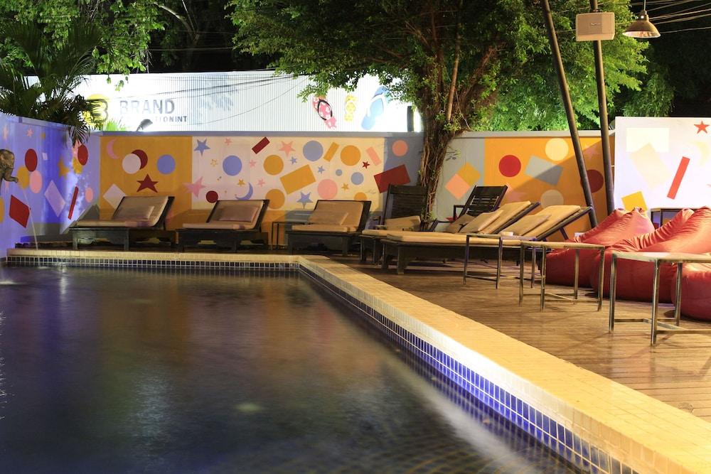 Banyan Leaf Hotel Sziemreap Kültér fotó